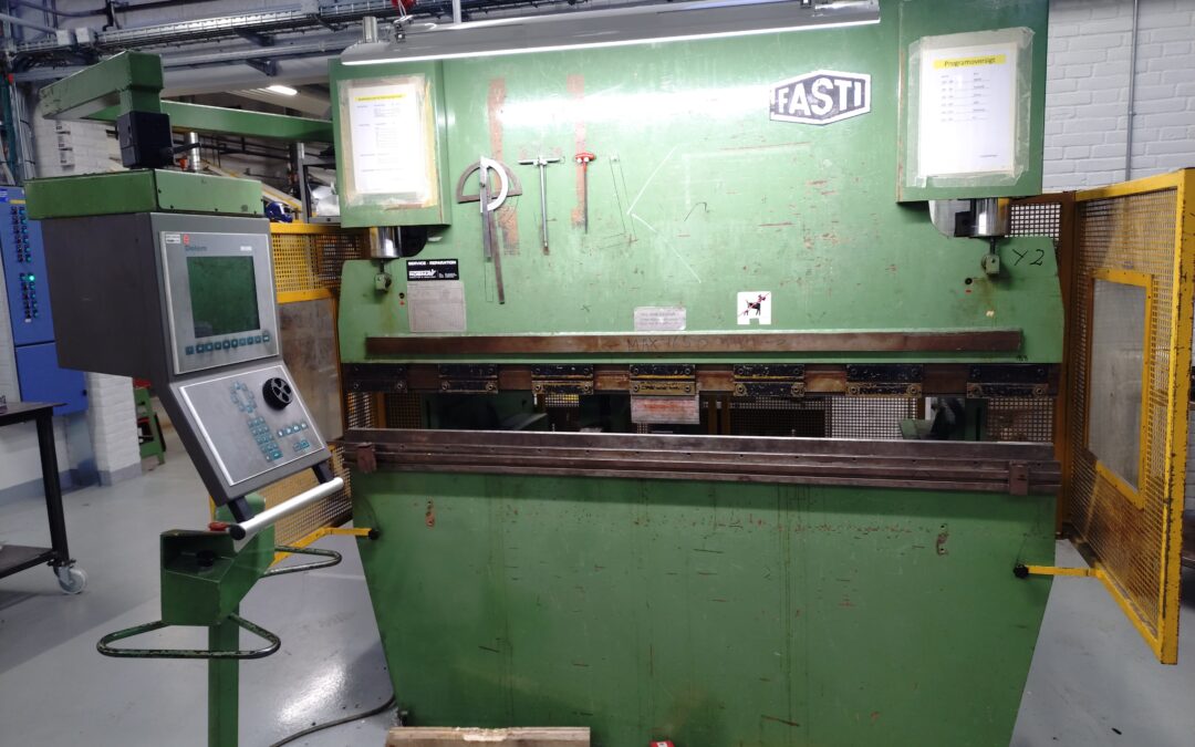 Kantbukker Fasti-werk 50T x2000mm